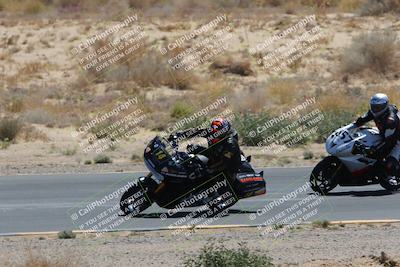 media/Apr-09-2023-SoCal Trackdays (Sun) [[333f347954]]/Turn 10 (115pm)/